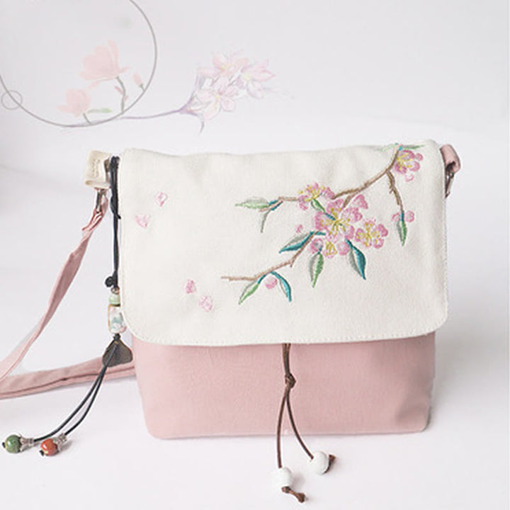 Bolso bandolera de lona con flores de ciruelo bordadas hechas a mano con Buddha Stones