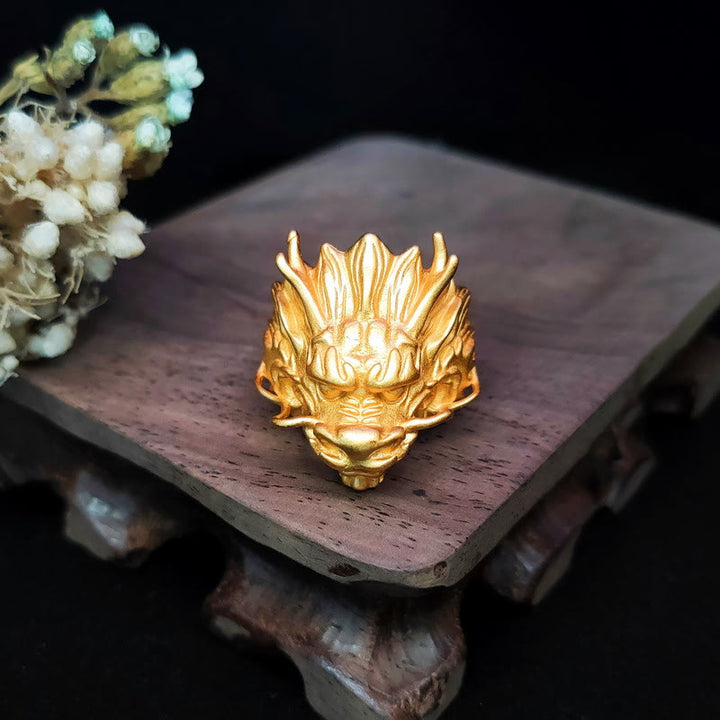 Anillo de protección de la suerte del dragón dorado de Buddha Stones