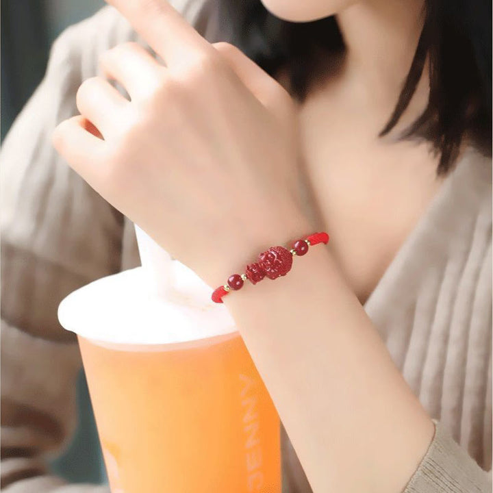 Pulsera de cuerda de bendición con amuleto de cinabrio de Buda natal del zodíaco chino con Buddha Stones