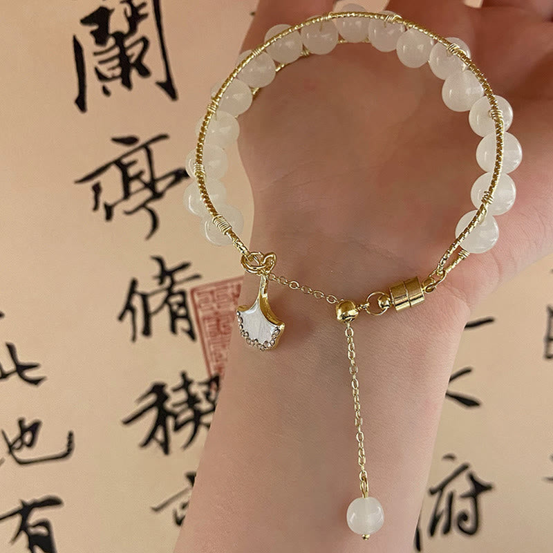 Pulsera de la suerte con cuentas de jade y hojas de ginkgo de Buddha Stones