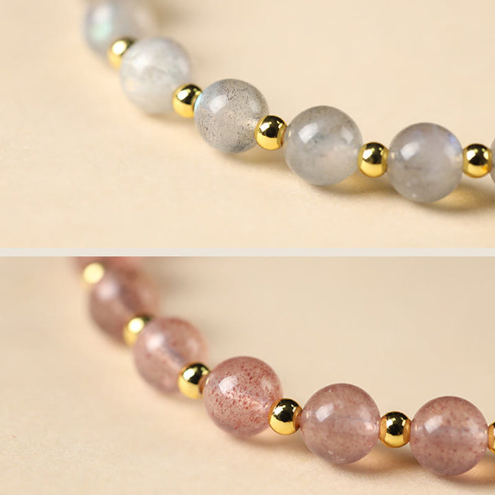 Buddha Stones chapadas en oro de 14 quilates, cuarzo fresa natural, labradorita, piedra solar, personaje Fu, pulsera con dije positivo