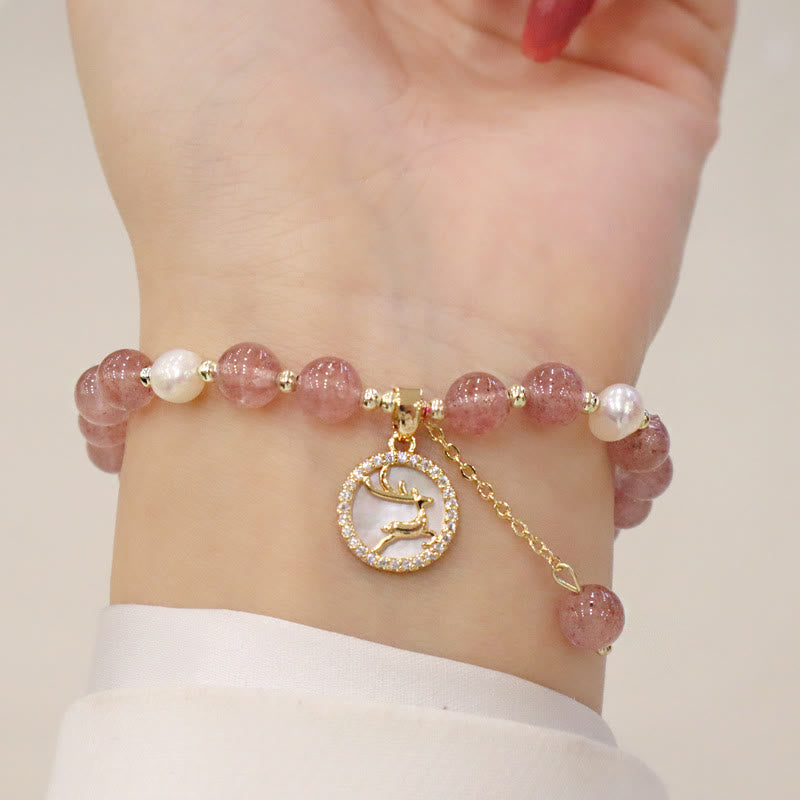 Pulsera curativa con dije de personaje Fu de cola de pez con cara sonriente de alce y perlas de cuarzo fresa con Buddha Stones