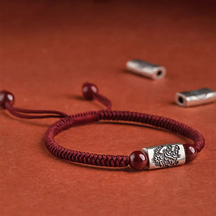 Pulsera de hilo de cinabrio del zodíaco chino de plata de ley 925 con Buddha Stones