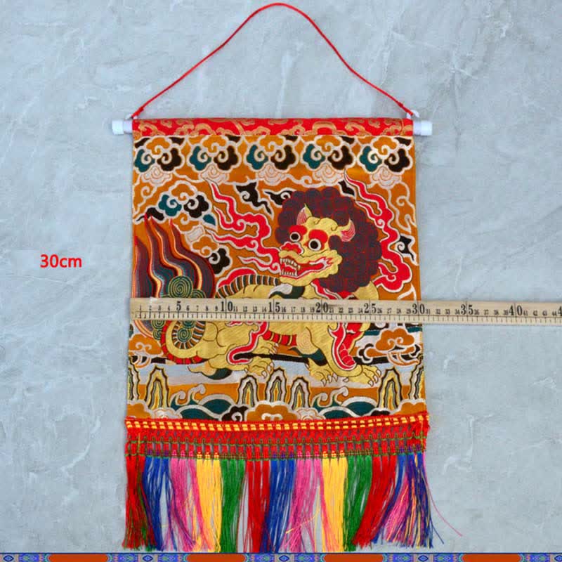Arte de pared con borlas coloridas y espirituales de Feng Shui Kirin