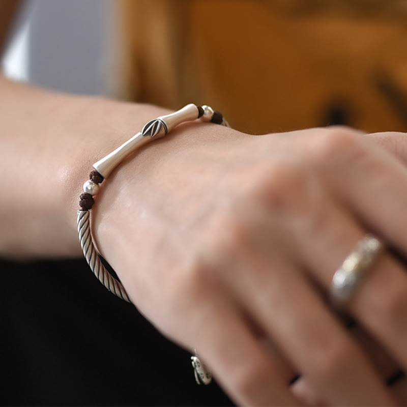 Pulsera de plata de ley 999 con diseño de bambú y suerte de cigarra