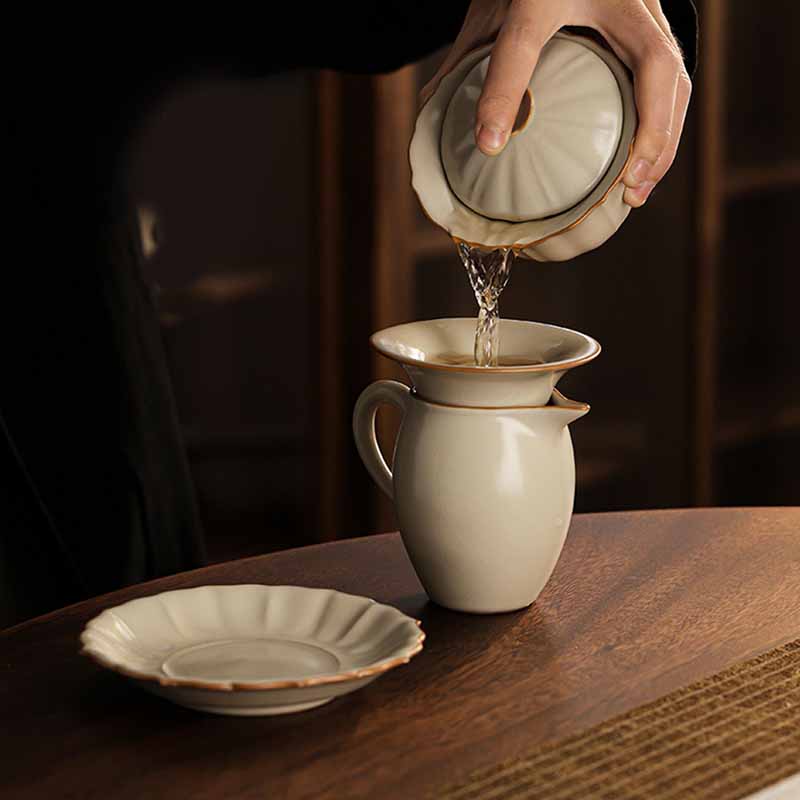 Buddha Stones, forma de flor de ciruelo Beige, rama de melocotón, taza de té de cerámica Gaiwan Sancai, taza de té de Kung Fu con tapa