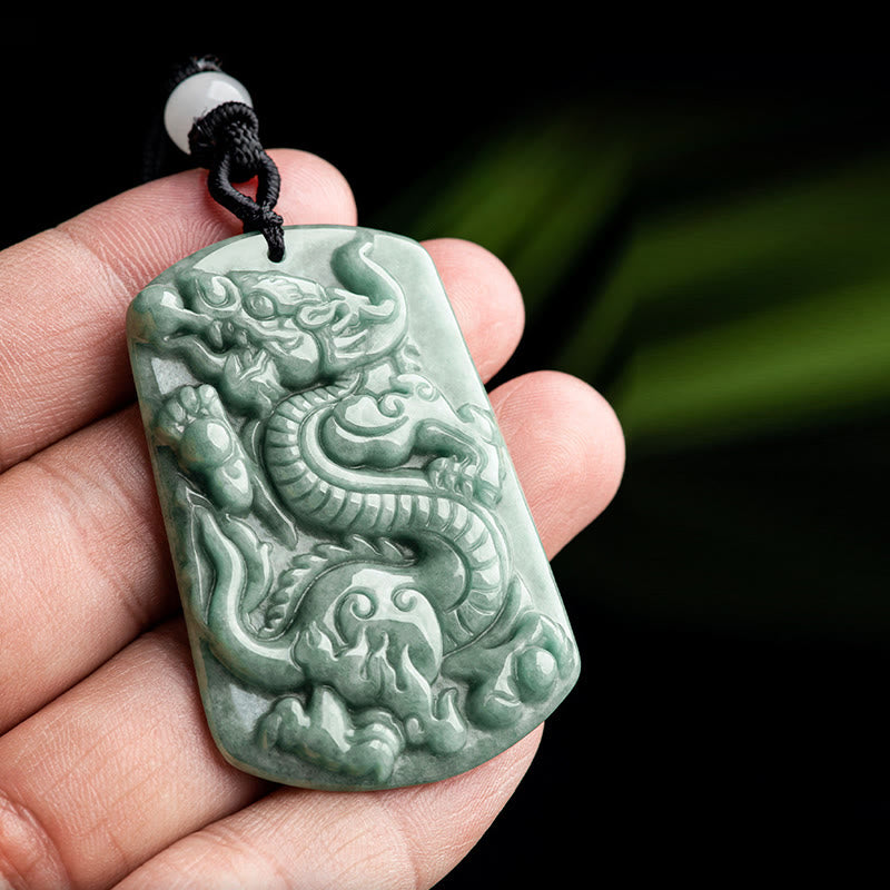 Buddha Stones Año del Dragón Zodiaco Chino Dragón Jade Éxito Amuleto Collar Colgante