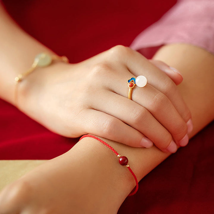 Anillo de suerte con bendición de nube auspiciosa de jade blanco