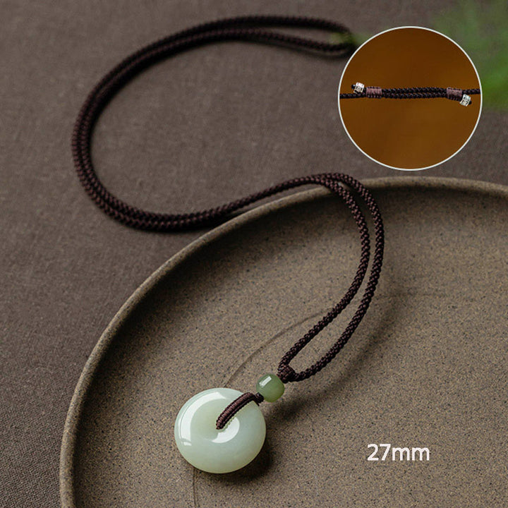 Colgante de collar de prosperidad de suerte con hebilla de paz de jade redondo natural