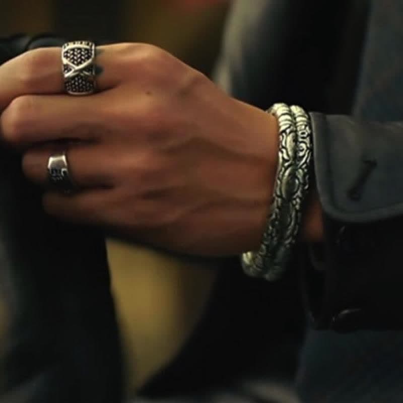 Brazalete de pulsera de la suerte tallada con cabeza de dragón