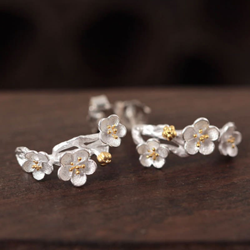 Pendientes de bendición floral de flor de ciruelo de plata de ley 925 con Buddha Stones