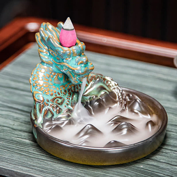 Decoración de quemador de incienso de fuente de humo de reflujo de cerámica con patrón de dragón