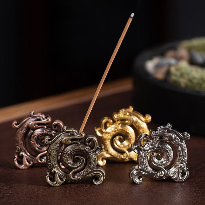 Quemador de incienso pequeño de aleación de Zinc con diseño de dragón auspicioso de Buddha Stones