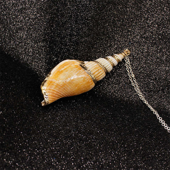 Colgante de collar de la suerte de concha de caracola Shankha Natural