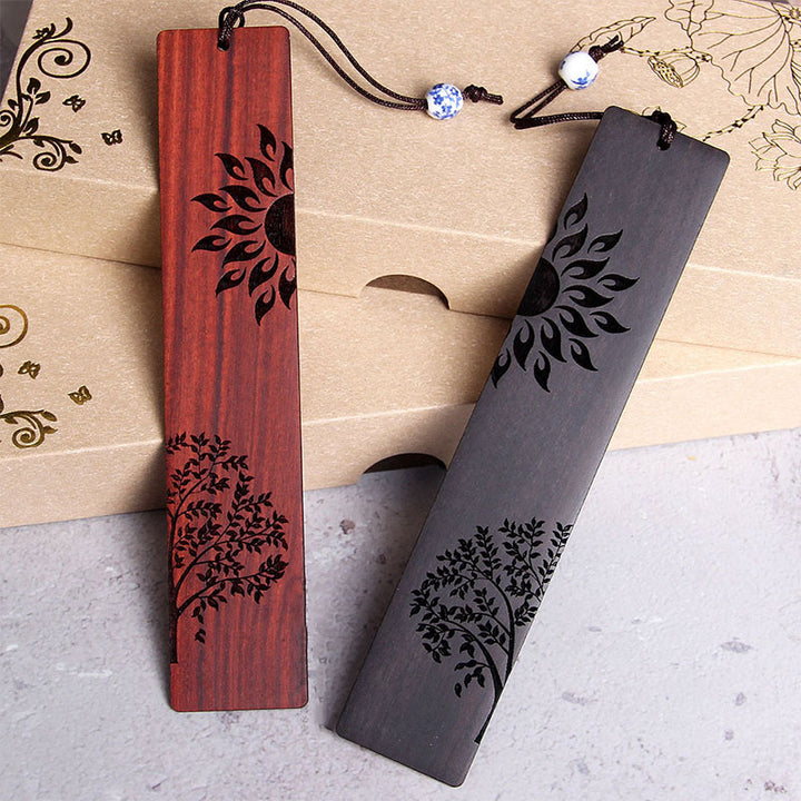 Marcadores de libros de sándalo rojo de hoja pequeña de madera de ébano con árbol solar y Buddha Stones con caja de regalo