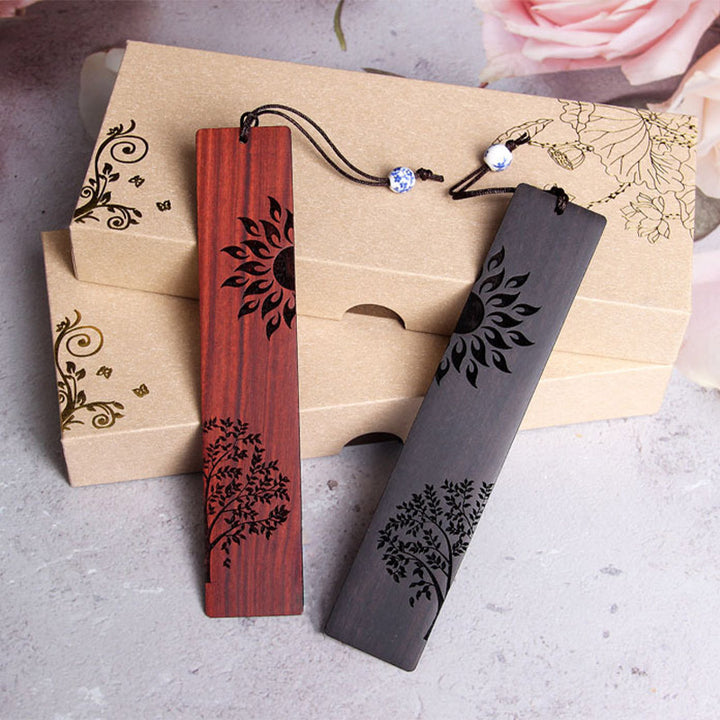 Marcadores de libros de sándalo rojo de hoja pequeña de madera de ébano con árbol solar y Buddha Stones con caja de regalo