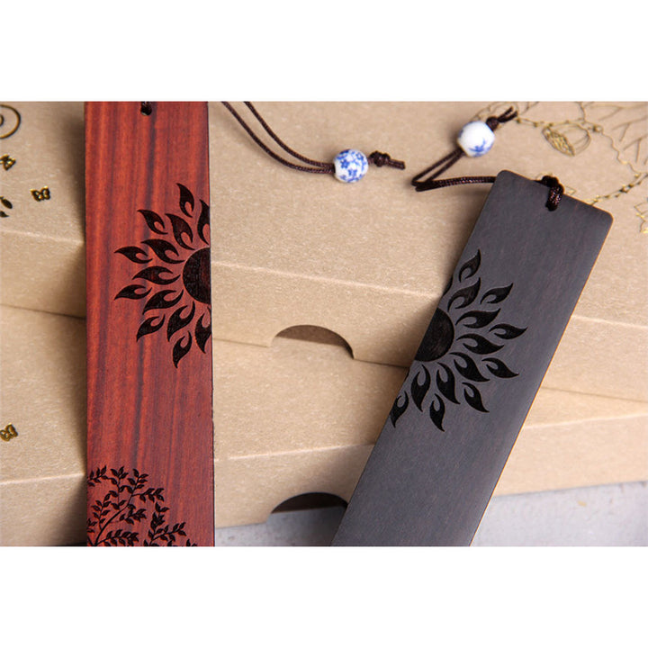 Marcadores de libros de sándalo rojo de hoja pequeña de madera de ébano con árbol solar y Buddha Stones con caja de regalo