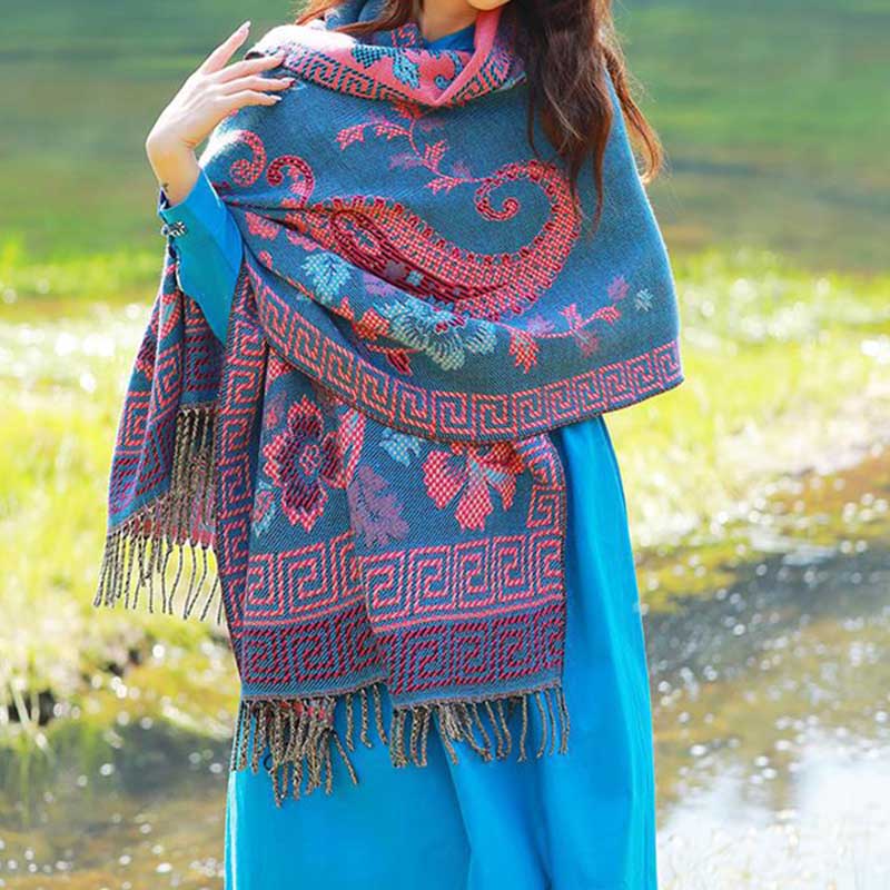 Bufanda de viaje acogedora con diseño de hojas de flores tibetanas de Buddha Stones - image 10