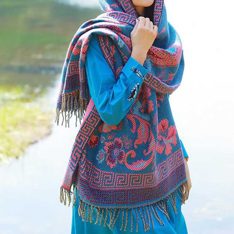 Bufanda de viaje acogedora con diseño de hojas de flores tibetanas de Buddha Stones - image 14