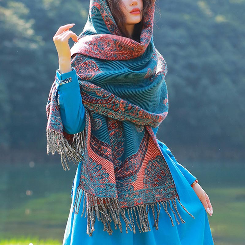 Bufanda de viaje acogedora con diseño de hojas de vid tibetanas de Buddha Stones - Azul - image 22