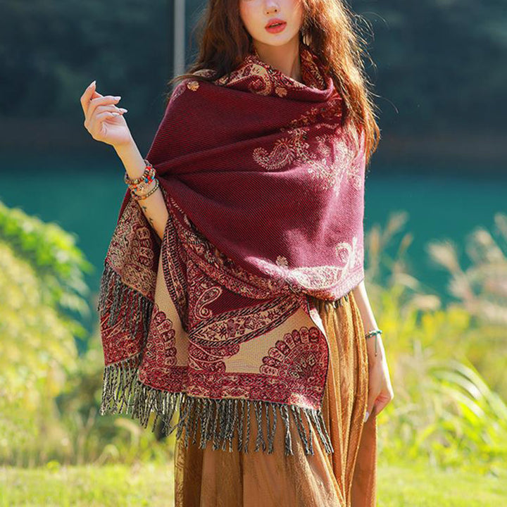 Bufanda de viaje acogedora con diseño de hojas de vid tibetanas de Buddha Stones - image 7