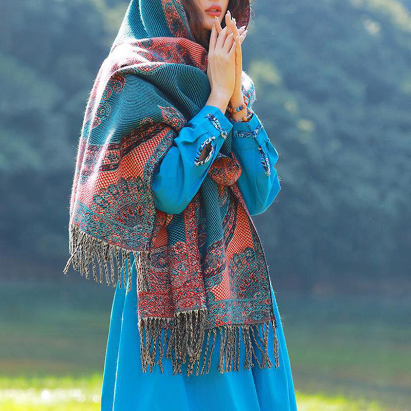 Bufanda de viaje acogedora con diseño de hojas de vid tibetanas de Buddha Stones - image 26