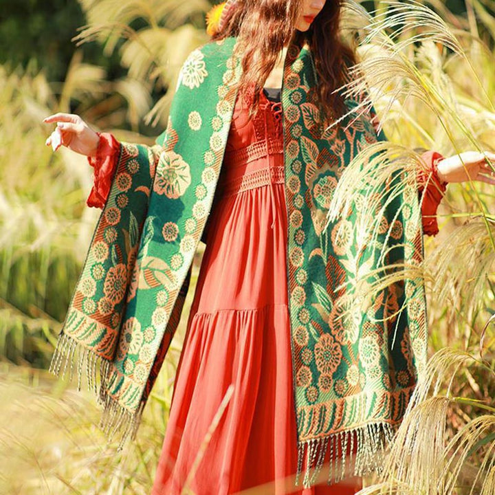 Bufanda de viaje acogedora con diseño de hojas florales y flores tibetanas de Buddha Stones - image 25