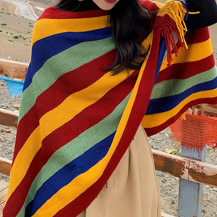 Bufanda de viaje acogedora para invierno con diseño de rayas tibetanas de Buddha Stones, chal con borlas - image 1