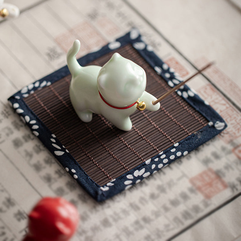 Mini gato de la suerte, Buddha Stones, gatito, té, mascota, cerámica, decoración de escritorio para el hogar con estera de Bambú - image 14