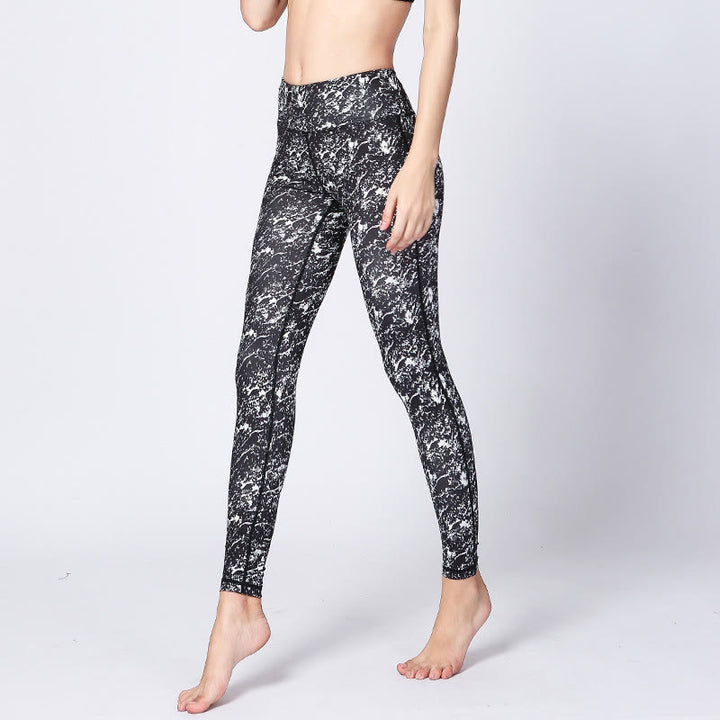 Leggings deportivos de cintura alta con estampado de camuflaje Buddha Stones para mujer - Blanco y negro - US8-10, UK/AU12-14, EU40-42 (XL) - image 6