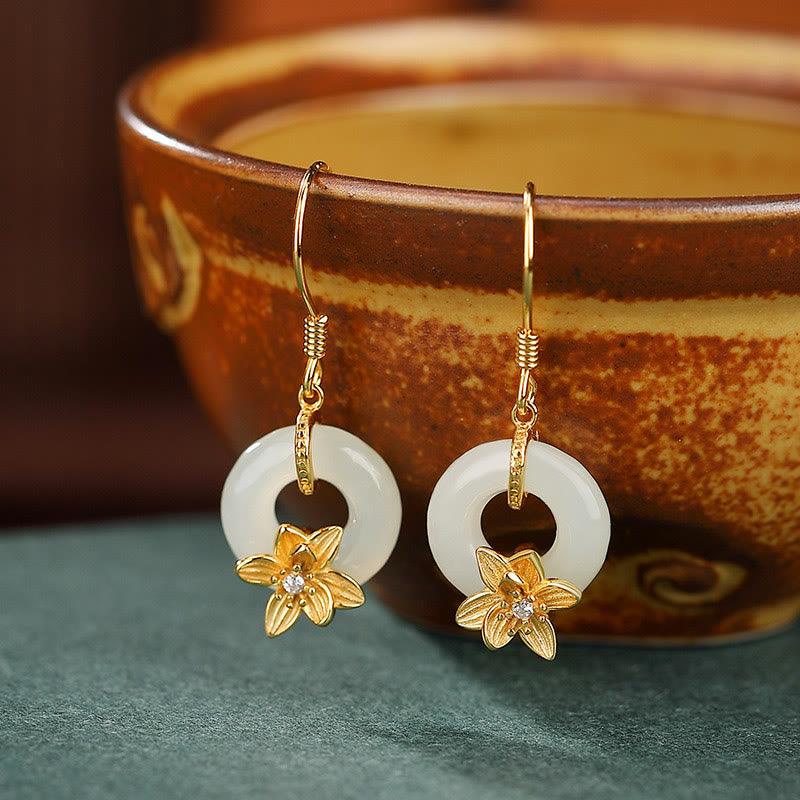 Pendientes de plata de ley 925 con Buddha Stones , jade hetiano, hebilla de la paz, orquídea y prosperidad - Hebilla de la Paz Orquídea Dorada (Postes de Plata de Ley 925) - image 0