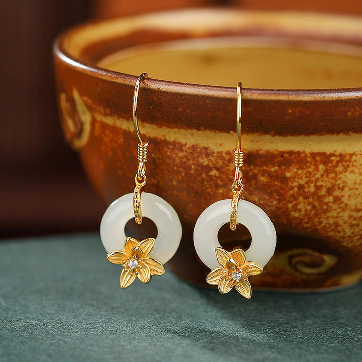 Pendientes de plata de ley 925 con Buddha Stones , jade hetiano, hebilla de la paz, orquídea y prosperidad - Hebilla de la Paz Orquídea Dorada (Postes de Plata de Ley 925) - image 0