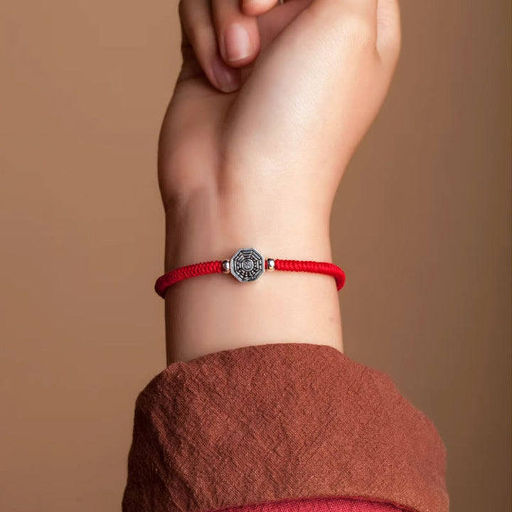Pulsera de concentración de cuerda de cinabrio con símbolo de Yin Yang Bagua de plata de ley 925 con Buddha Stones
