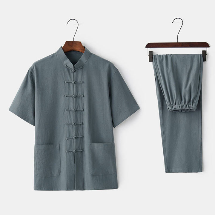 Traje Tang con botones de rana de Color sólido con piedras de Buddha Stones, conjunto tradicional de ropa de algodón y lino de manga corta con pantalones y pantalones para hombre - Verde grisáceo (camiseta y pantalón) - US/UK/AU44, EU54 (4XL)  - image 0