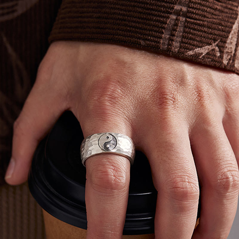 Anillo ajustable de armonía con símbolo de Yin Yang Bagua de plata de ley 999 hecho a mano con Buddha Stones