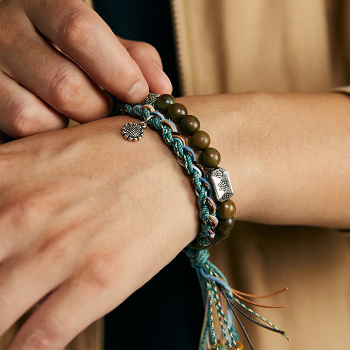 Pulsera positiva hecha a mano con semillas de Bodhi de sándalo verde de plata de ley 925 con Buddha Stones