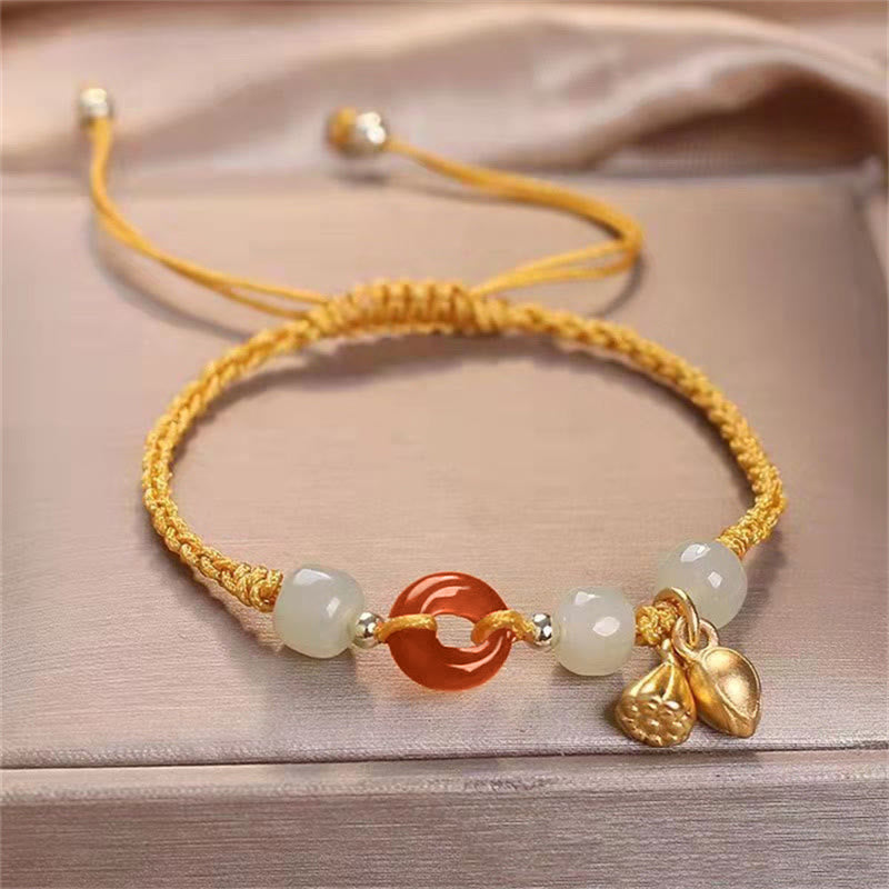 Pulsera trenzada curativa de loto de jade con hebilla de la paz de ágata roja con Buddha Stones