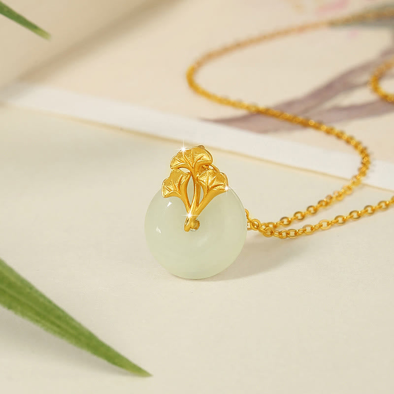 Collar con colgante de hojas de ginkgo de jade hetiano de plata de ley 925 con Buddha Stones