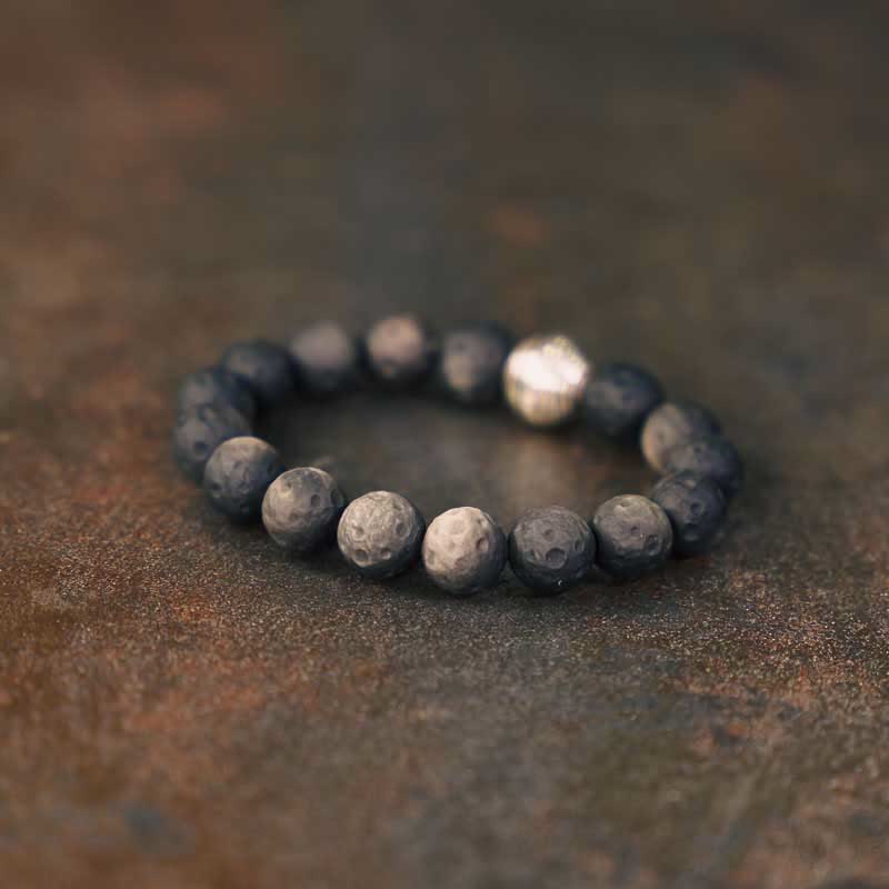 Pulsera de protección con piedras de Buda, obsidiana con brillo plateado natural y meteorito lunar.