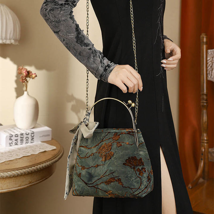 Bolso de Mano de Cadena Metálica Jacquard de Terciopelo con Piedras de Buda