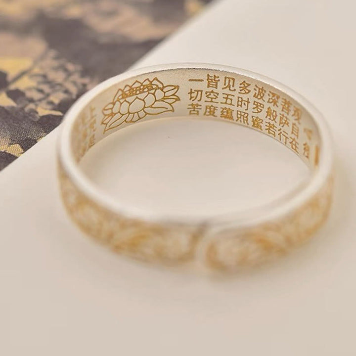 Anillo del Sutra del Corazón de 999 Plata Esterlina Bañado en Oro con Patrón de Flor Alegre Buddha Stone