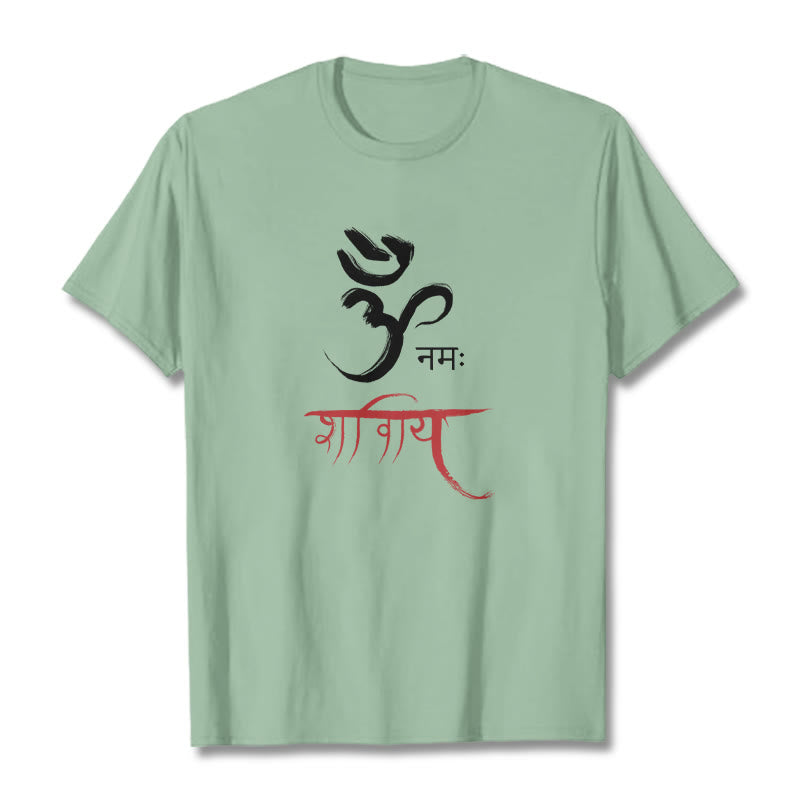 Buddha Stones OM NAMAH SHIVAYA Mantra Sánscrito Camiseta - Verde pálido - 2XL - image 16
