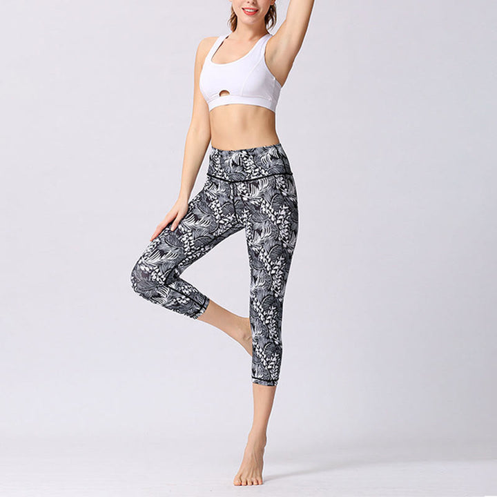 Buddha Stones Leggings de Yoga Recortados con Estampado de Hojas y Mariposas para Mujeres - image 17