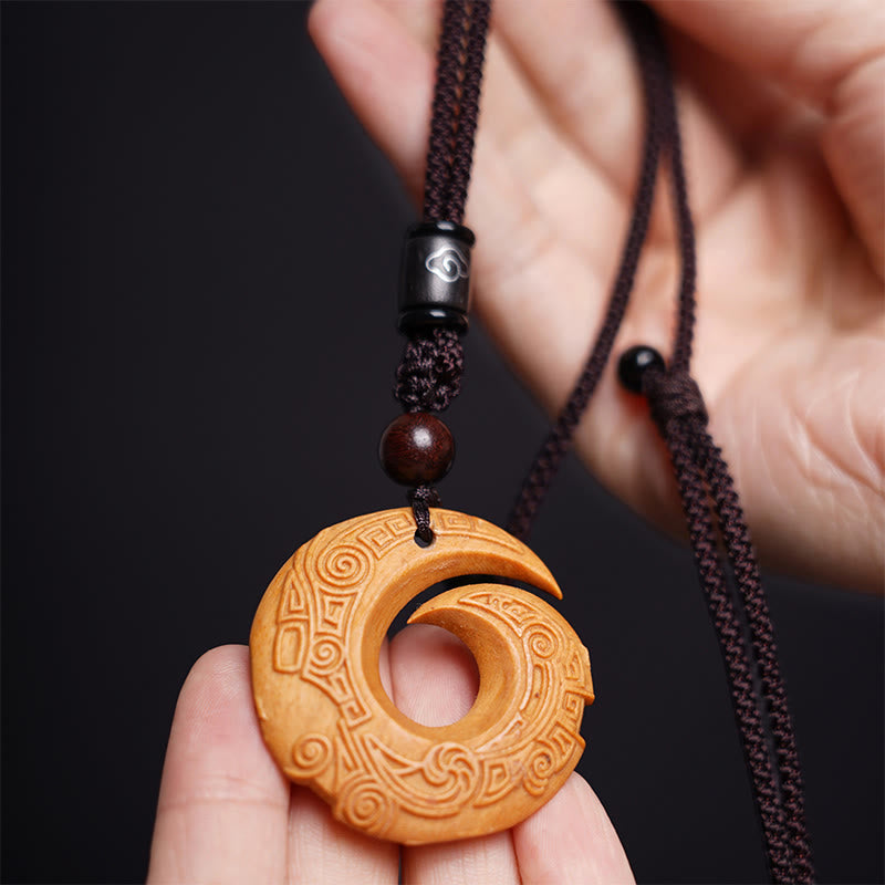 Buddha Stones Madera de Ébano Madera de Sándalo La Suerte de Uno Mejora Diseño Patrón Collar de Paz Colgante