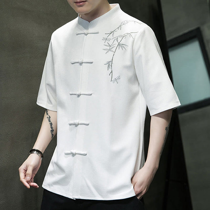 Buddha Stones Camisa de manga corta para hombre con bordado de libélula, hoja y botón de rana - image 3