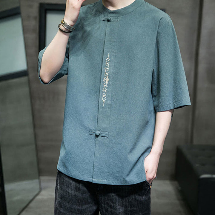 Camisa de algodón para hombre de media manga con botones de rana y bordado en color liso de Buddha Stones - image 3