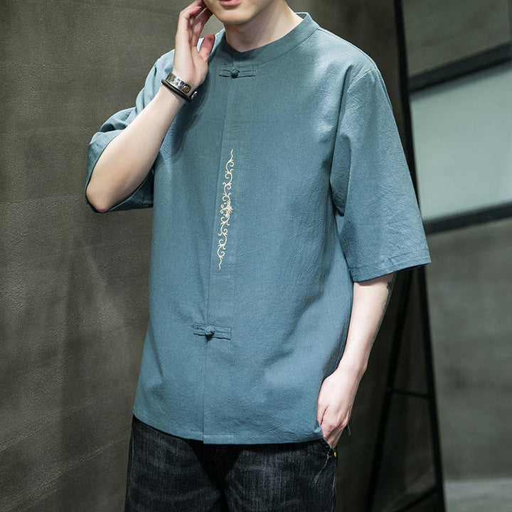 Camisa de algodón para hombre de media manga con botones de rana y bordado en color liso de Buddha Stones - image 4