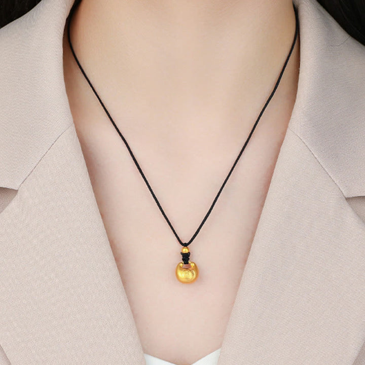 Collar con colgante de cuerda de la suerte con diseño de candado de deseos y personaje Fu de oro 999 con Buddha Stones