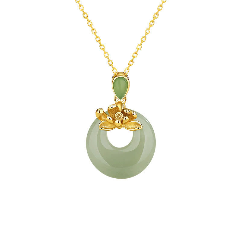 Collar con colgante de hilo de jade y loto con Buddha Stones
