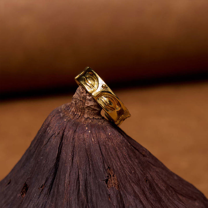 Anillo de cobre ajustable de serenidad de Buda dorado para meditación Buddha Stones